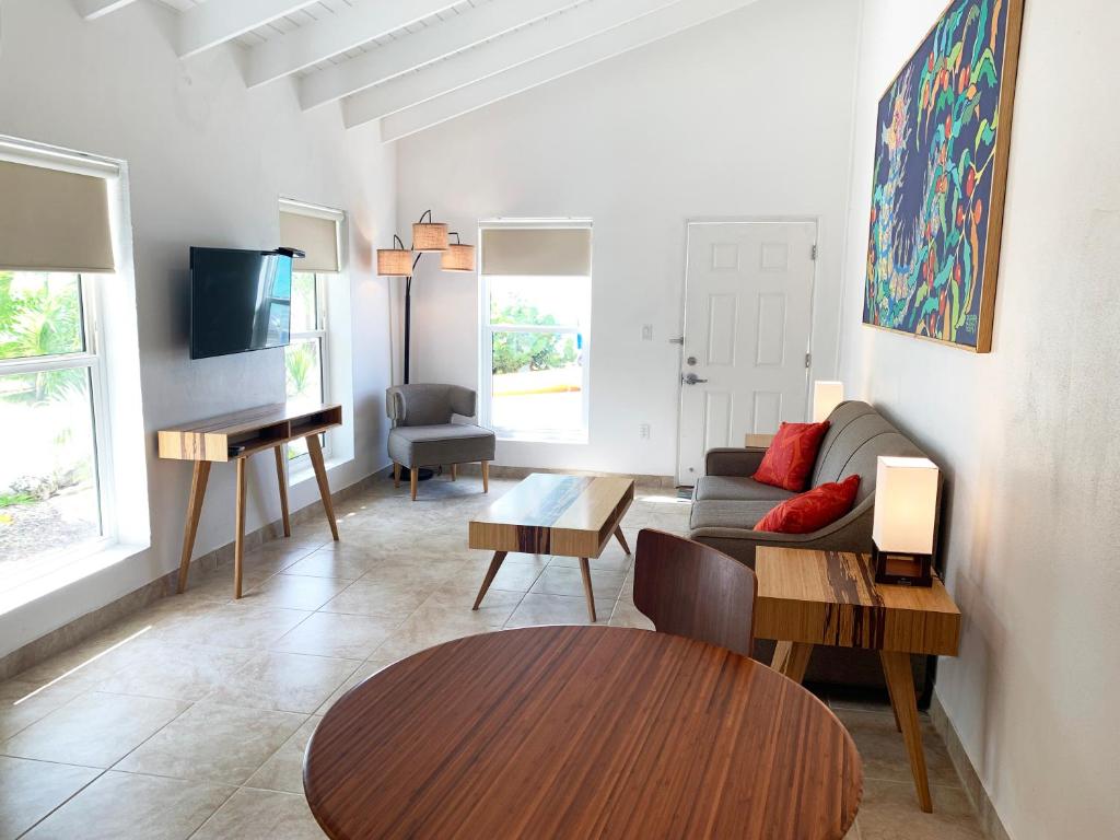 Sand Castle on the Beach - Adults Only - Villa - Front De Plage