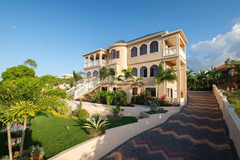 Villa De-Luxe Paradise