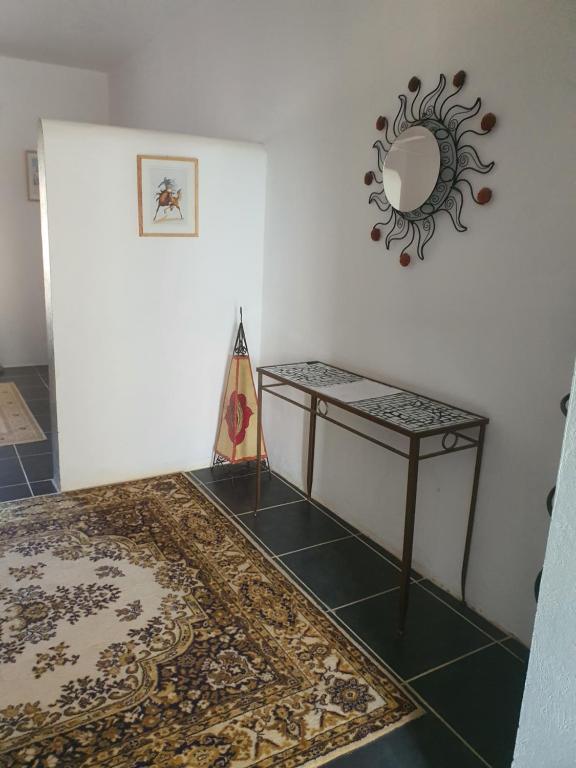 Postel nebo postele na pokoji v ubytování Dar Chick Yahia Ile De Djerba