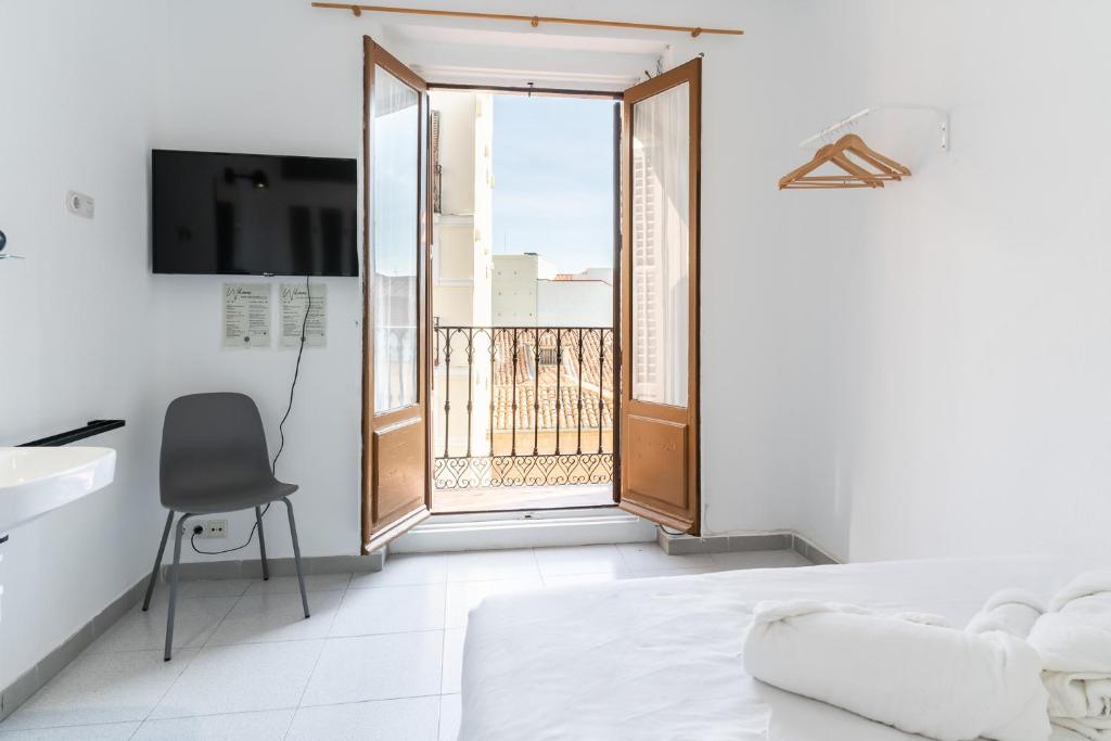 Gran Via Experience - Quarto Duplo Com Banheiro Compartilhado