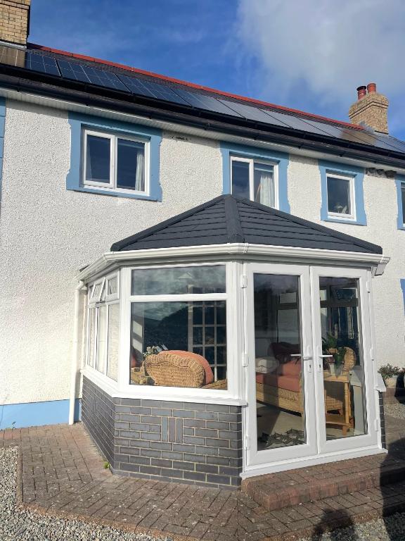 Gwynfro, Cardigan (updated prices 2024)