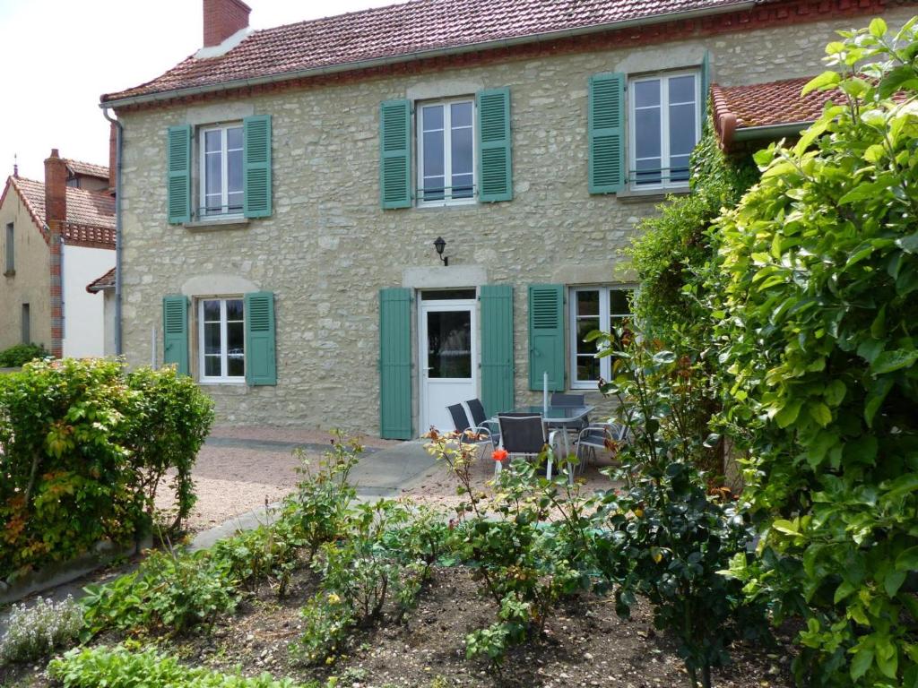Charmante maison rénovée avec jardin clos, 3 chambres, proche sites touristiques et villlage médiéval - FR-1-489-105 - Ferienhaus (6 Erwachsene)