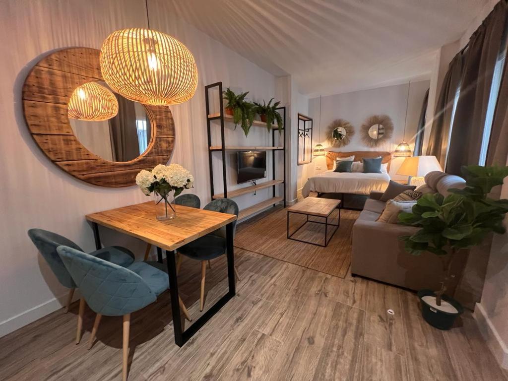 Posteľ alebo postele v izbe v ubytovaní Loft Deluxe Herrería 6 - Vivienda Vacacional.