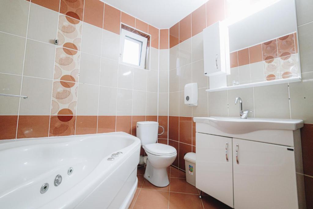 Koupelna v ubytování Garni Hotel Radović