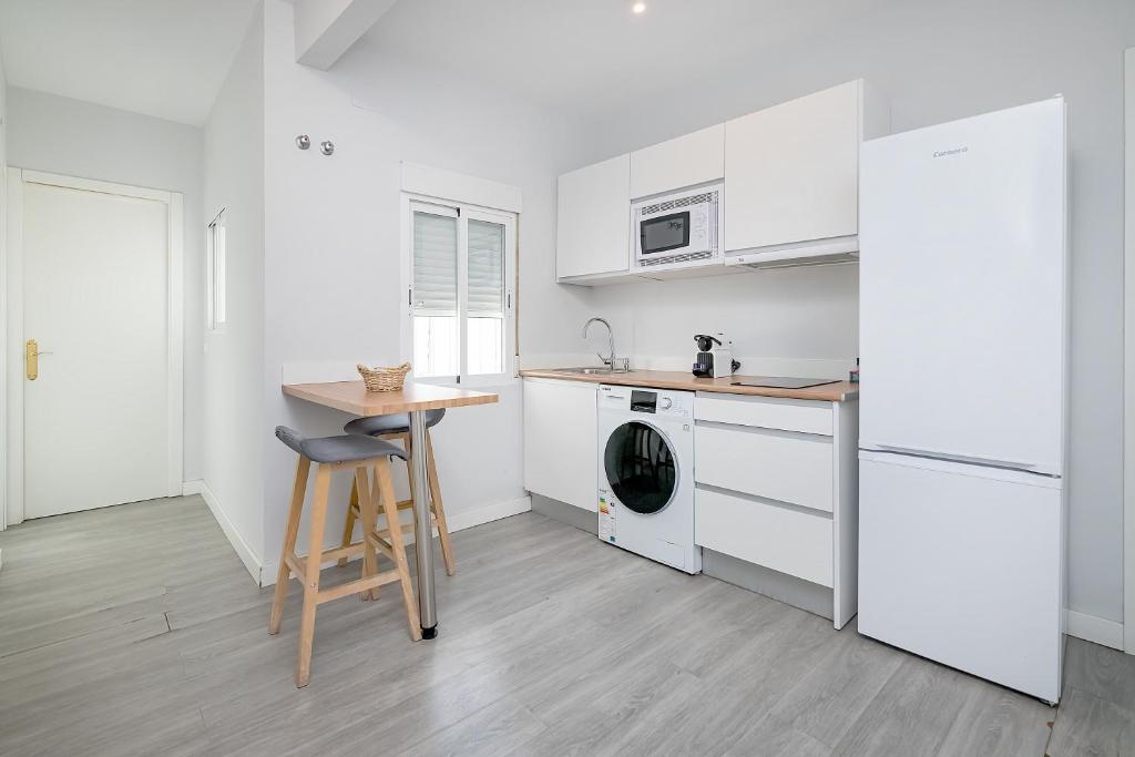 Kuchyňa alebo kuchynka v ubytovaní Apartamento San Pedro en casco histórico