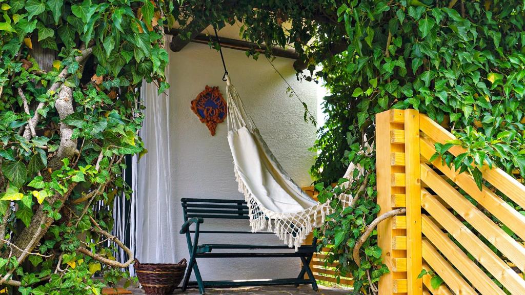 A garden outside Urlaub am Kinispa