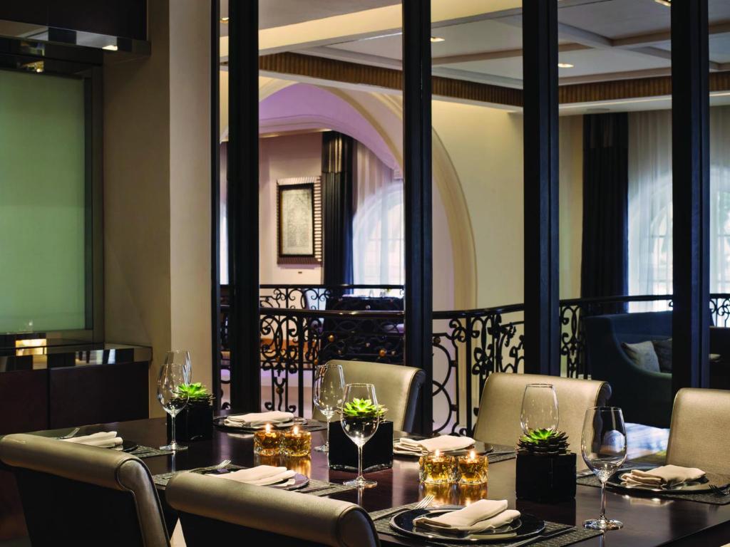 Istumisnurk majutusasutuses Hotel Gran Mahakam