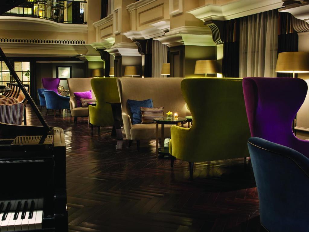 Istumisnurk majutusasutuses Hotel Gran Mahakam