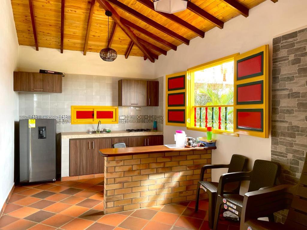 Kuchyň nebo kuchyňský kout v ubytování Hacienda El Encanto