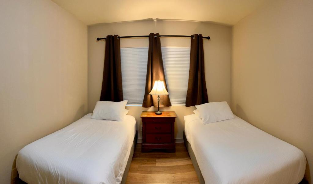 Indian Creek Lodge - Quarto Duplo Deluxe Com Cama Extra