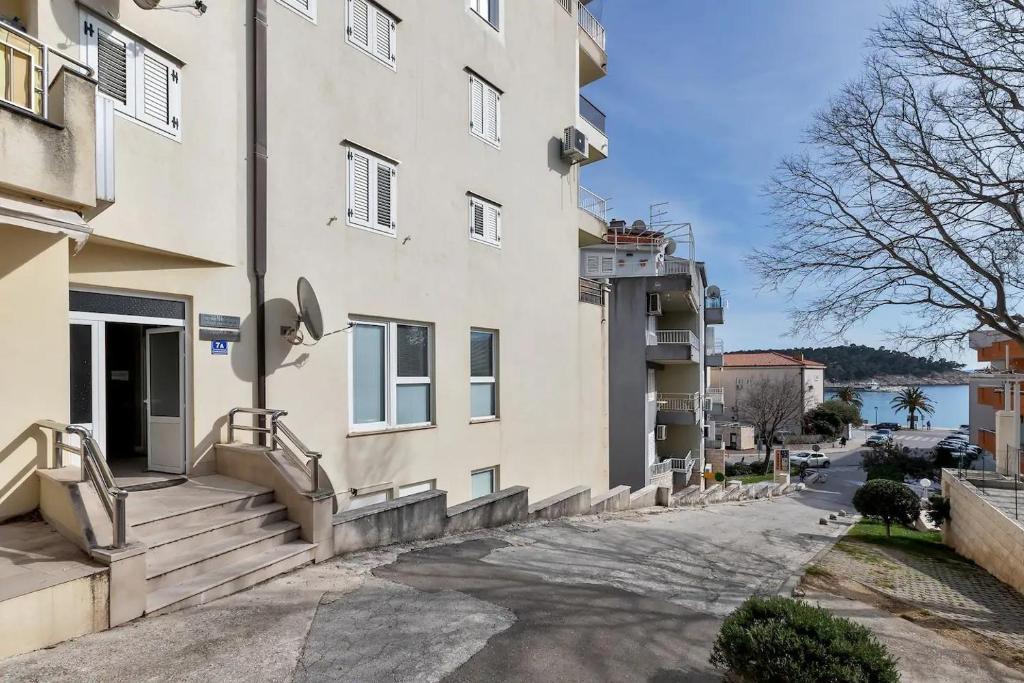 Fotografia z galérie ubytovania Apartments by the sea Makarska - 20196 v destinácii Makarska