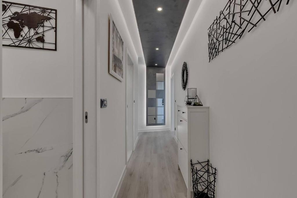 Fotografia z galérie ubytovania Apartments by the sea Makarska - 20196 v destinácii Makarska