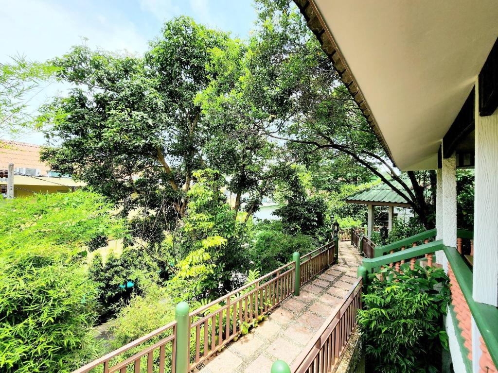 Zahrada ubytování Kata Garden Resort SHA Extra Plus