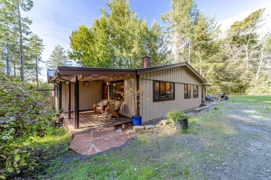 Lost Coast Cottage Petrolia, Petrolia (updated prices 2024)