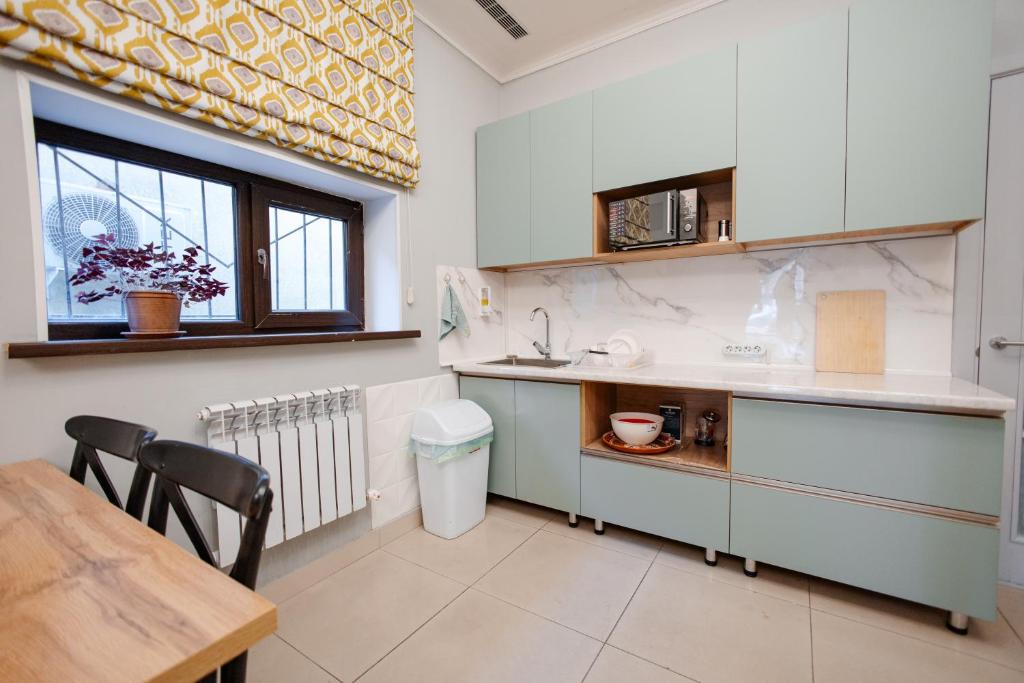 Kuchyň nebo kuchyňský kout v ubytování 281 Hostel