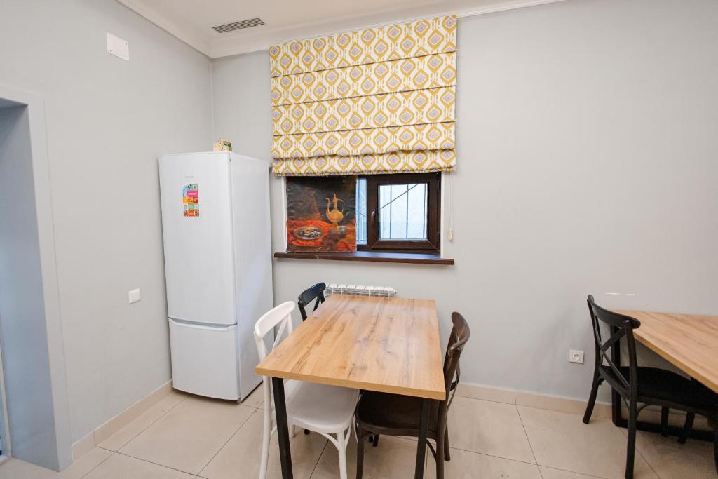 Kuchyň nebo kuchyňský kout v ubytování 281 Hostel