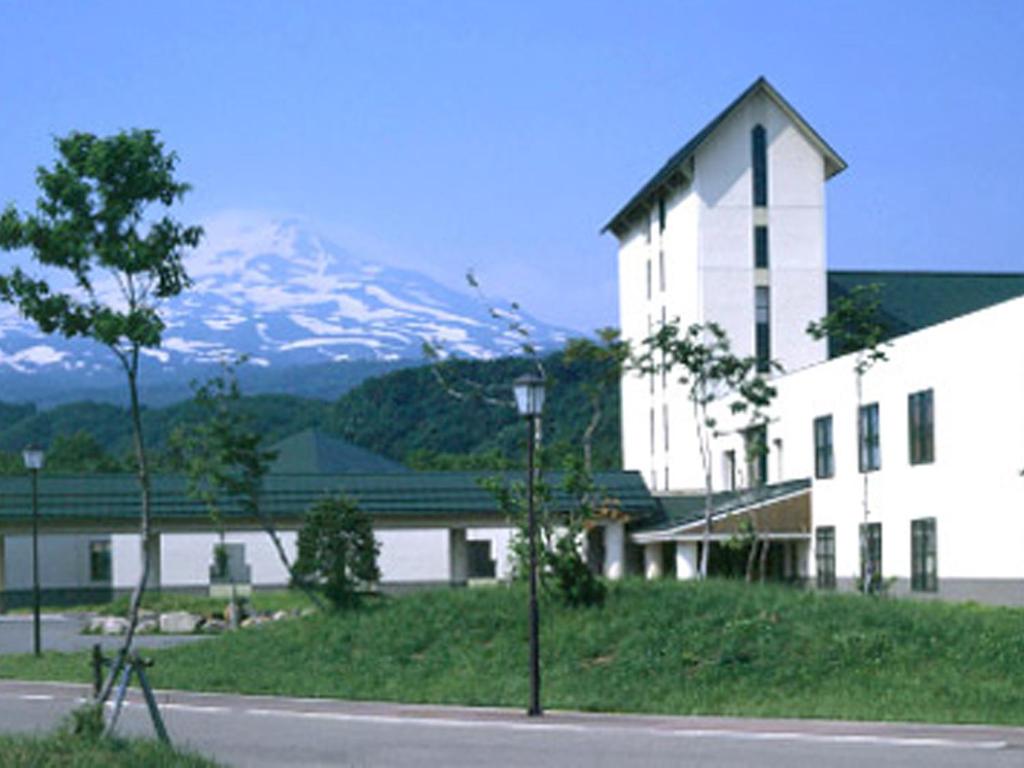 Gallery image of Chokai Sarukuraonsen Hotel Foresta Chokai in Yurihonjo