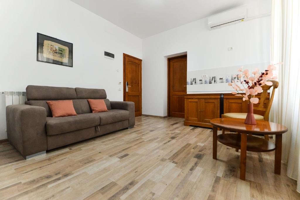 AGO Apartments - Resim 16