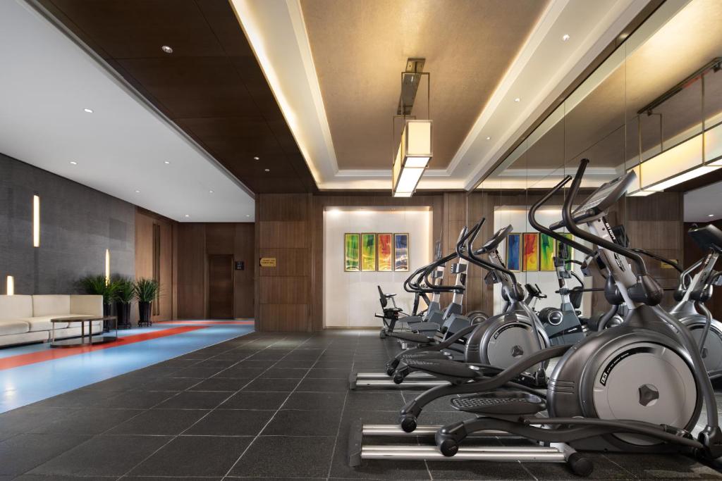 Fitness centrum a/nebo fitness zařízení v ubytování Yun Hotel Wuhan