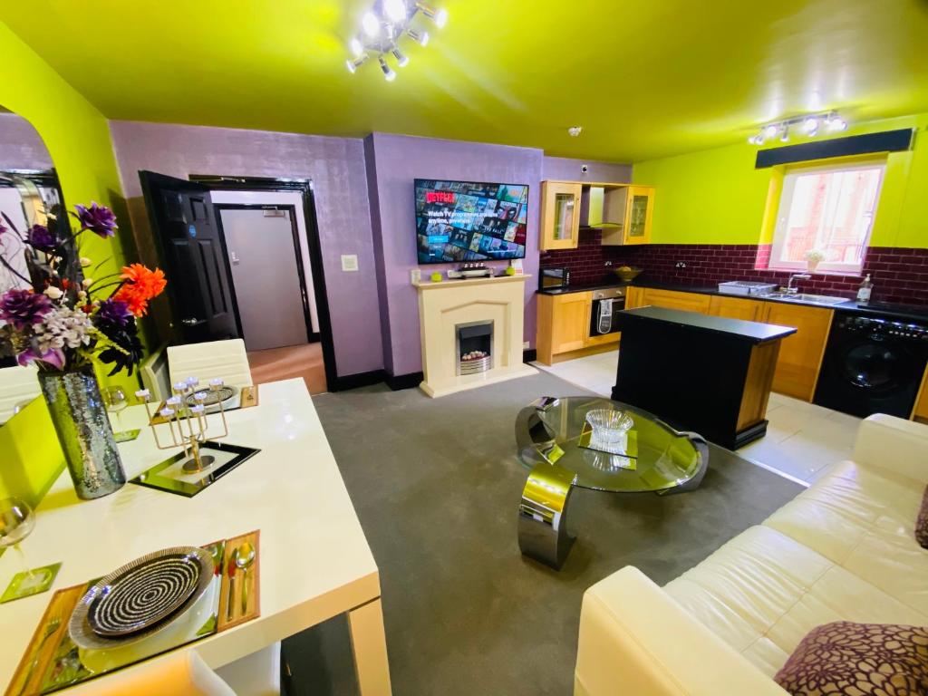 Η κουζίνα ή μικρή κουζίνα στο PHOENIX Apartments