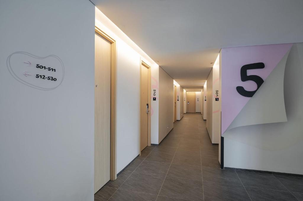 JonoX Phuket Karon Hotel - 15