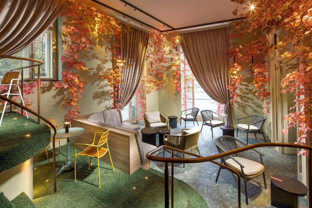 Posezení v ubytování Mamaison Hotel Riverside Prague
