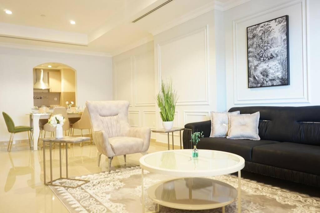 Lovely 1 bedroom vacation home in heart of Doha, Doha (updated prices