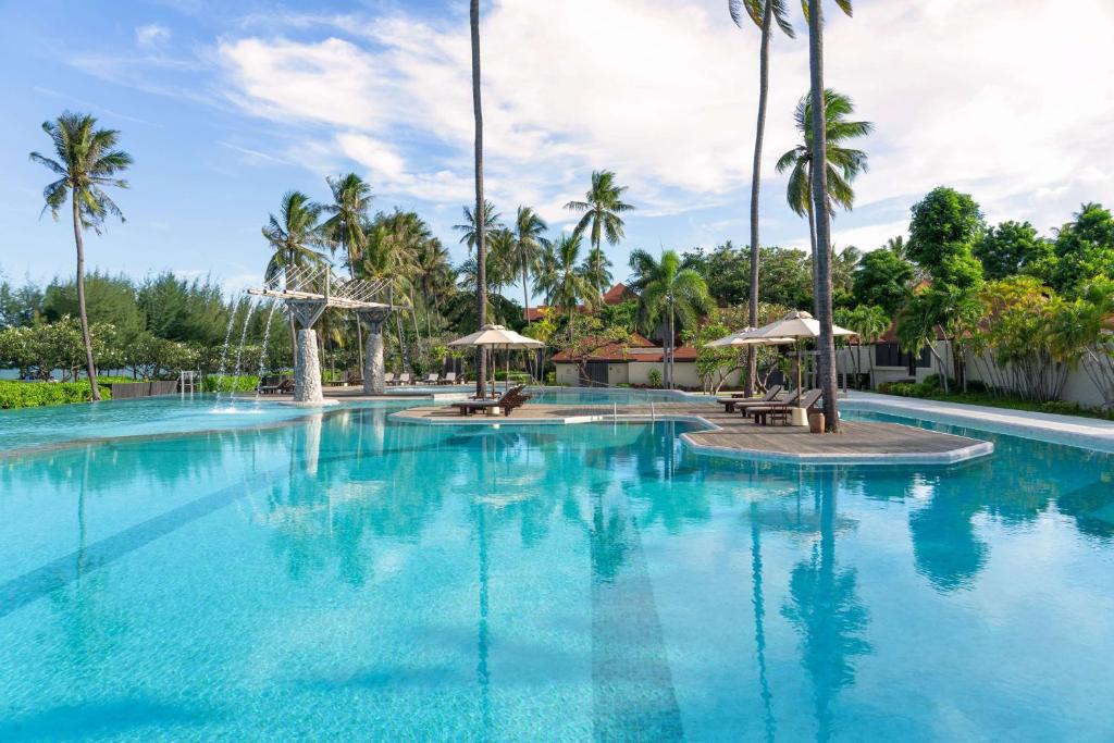 Bazén v ubytování Wyndham Hua Hin Pranburi Resort & Villas nebo v jeho okolí