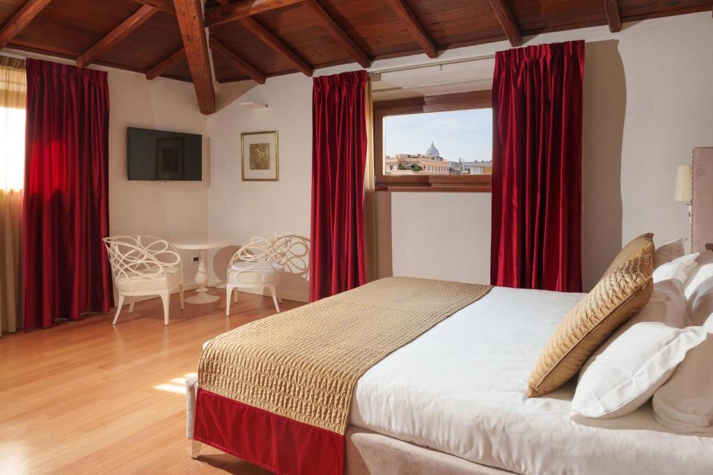 The Place 217 - Resim 32