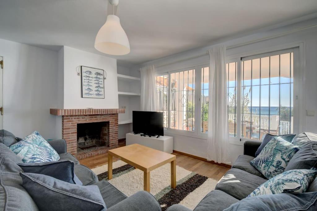 Fotografie z fotogalerie ubytování Beach House, El Chaparral-La Cala de Mijas (by Rent And Homes) v destinaci Mijas Costa