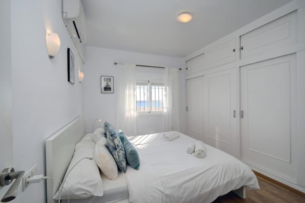 Fotografie z fotogalerie ubytování Beach House, El Chaparral-La Cala de Mijas (by Rent And Homes) v destinaci Mijas Costa
