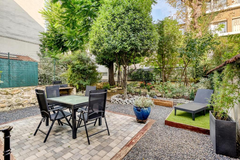 Zdjęcie z galerii obiektu Maison 60m² avec jardin de 90m² au centre de Paris w Paryżu