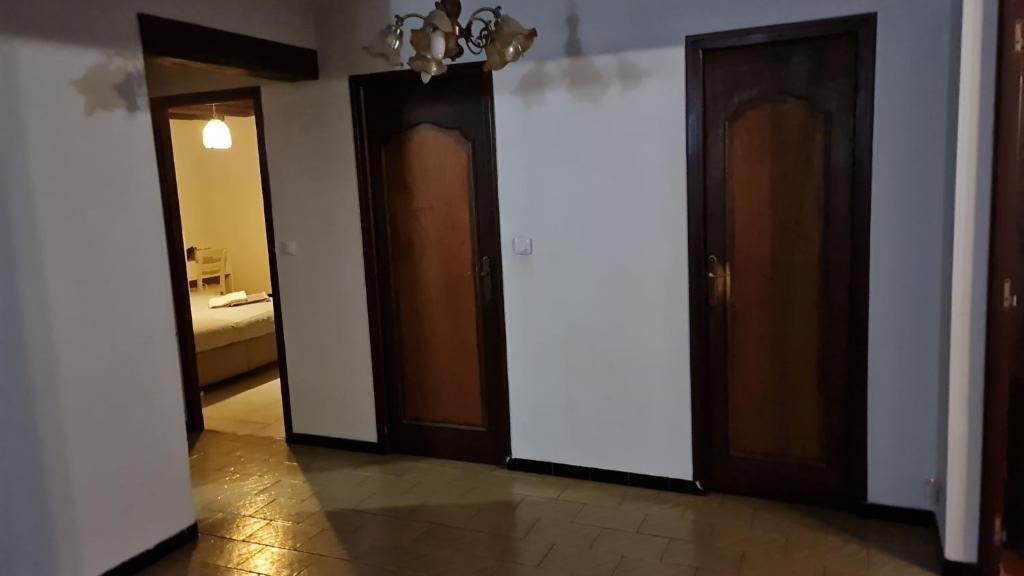 Zdjęcie z galerii obiektu Maison Chaleureuse et Spacieuse avec Jardin - ThePlace2Be w mieście Vernon