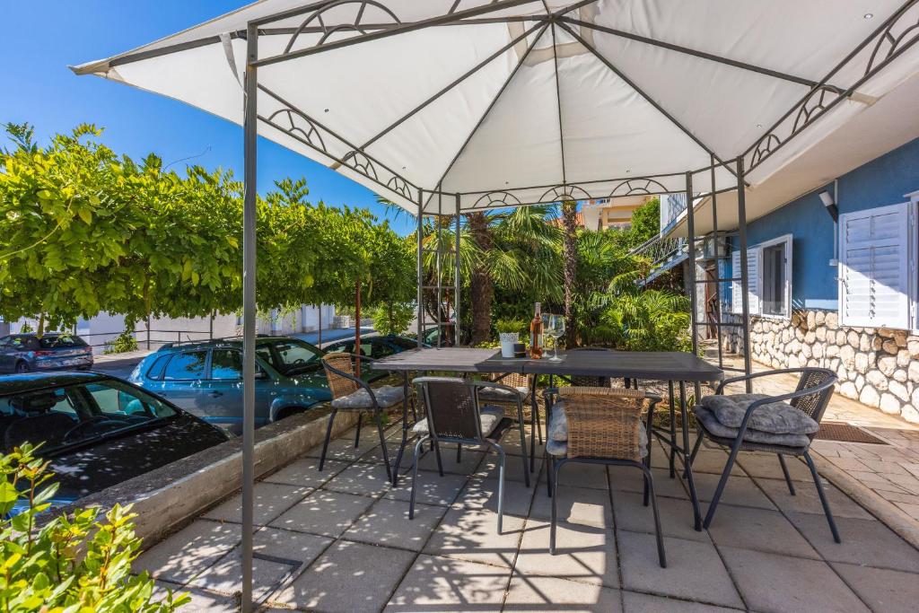 Fotografie z fotogalerie ubytování Apartments Alenka v destinaci Dramalj