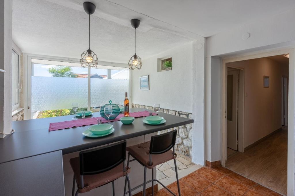 Fotografie z fotogalerie ubytování Apartments Alenka v destinaci Dramalj