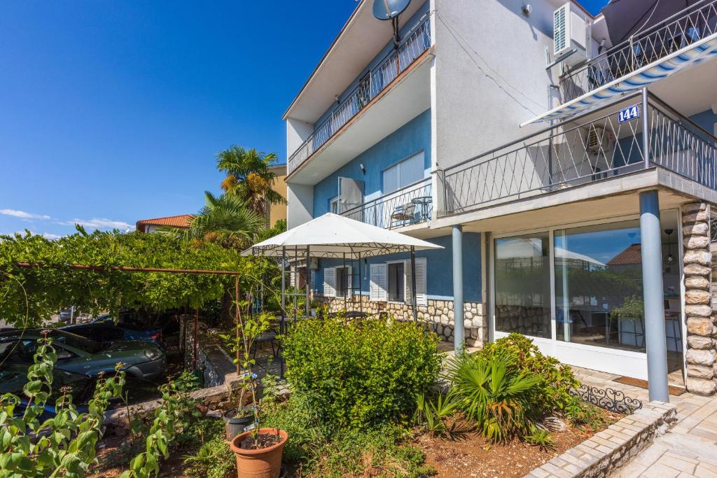 Budova, kde se apartmán nachází