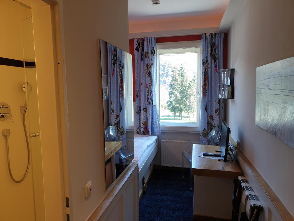 Rhein Hotel Bacharach und Stübers Restaurant - Single Room