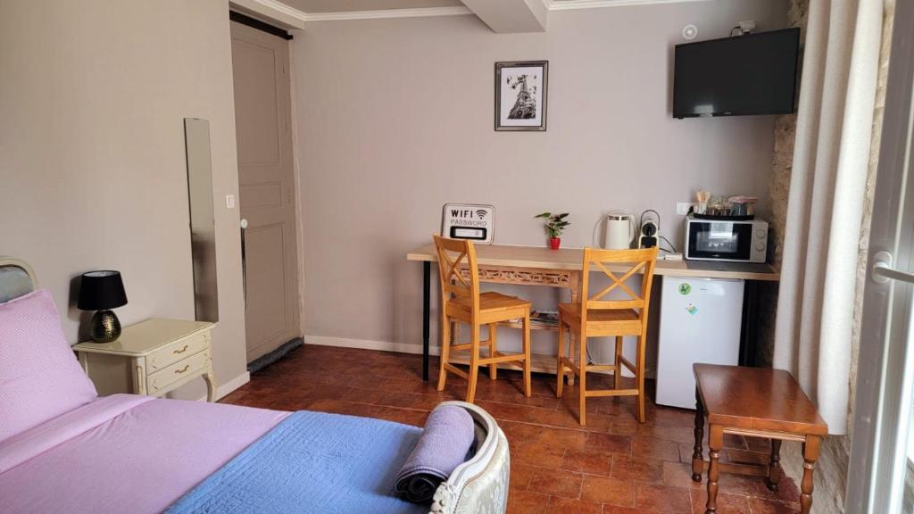 découvrez une ancienne maison de drapier du XVII siecle au coeur de bastide - 13