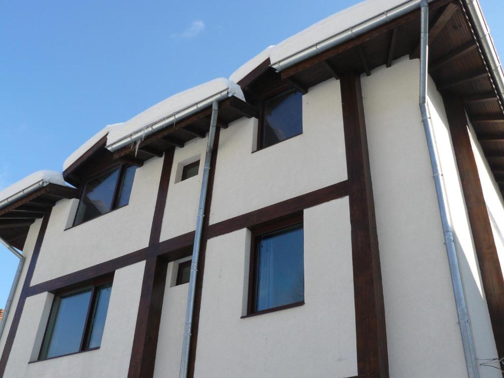 Gallery image of House Arirang in Cherni Osŭm