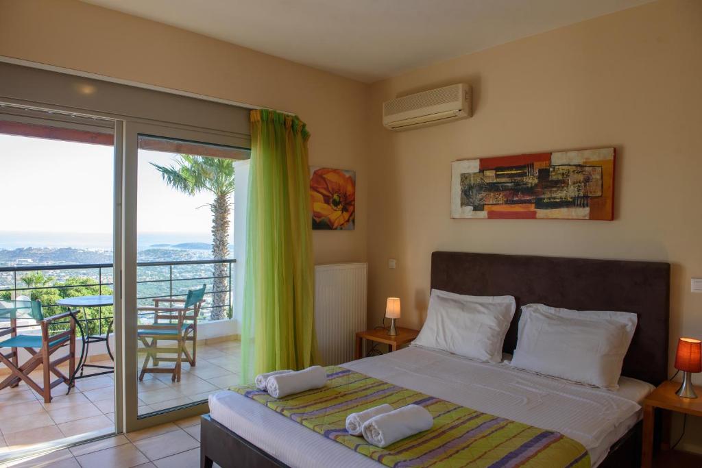 Zdjęcie z galerii obiektu Villa DreamView with private pool w mieście Skhísma