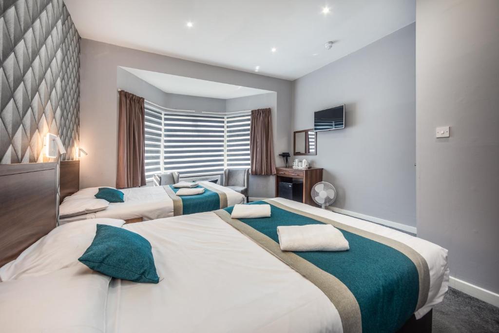 King Solomon Hotel- Golders Green - Resim 30