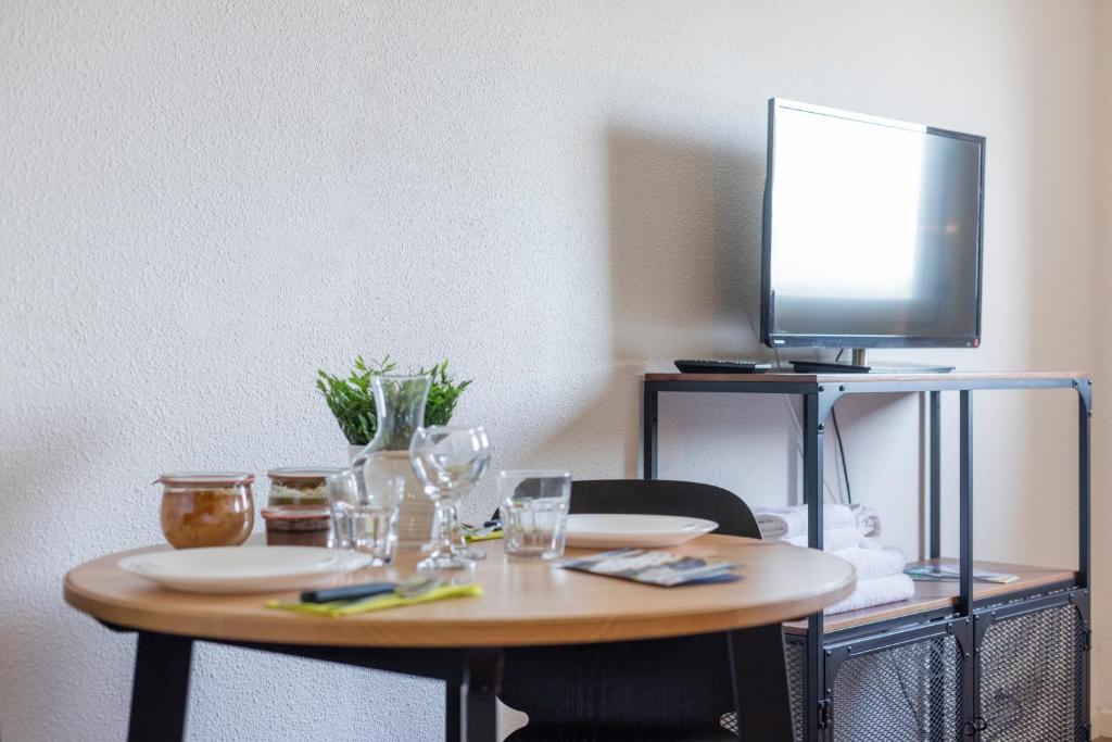 Garden & City Aix En Provence - Puyricard - Resim 41