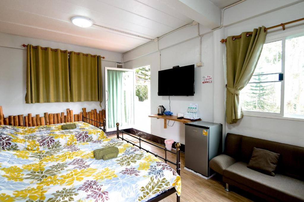 TV a/nebo společenská místnost v ubytování One khaokho homestay