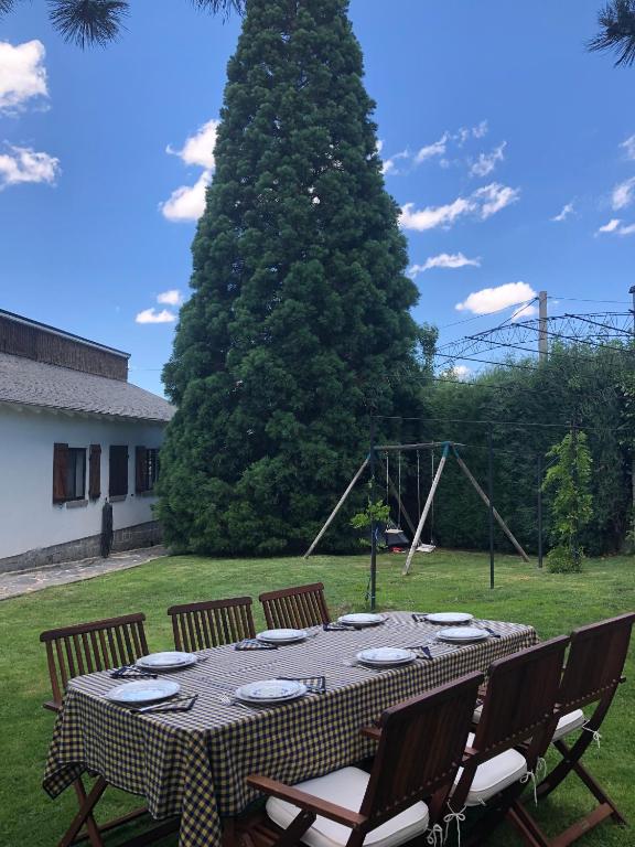 Zahrada ubytování Villa Aurelia - Casa de campo con jardín y piscina entre Madrid y Segovia