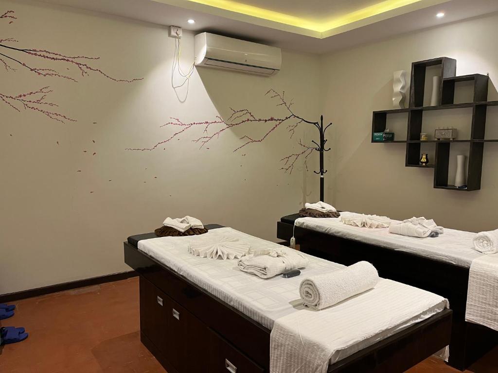 Spaa ja/või tervisekeskus majutusasutuses Hotel Ananda Pashupati