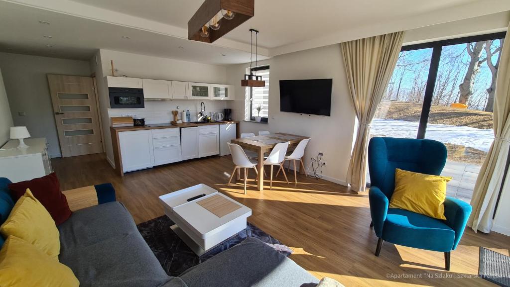 Kuchyňa alebo kuchynka v ubytovaní Apartament Na Szlaku