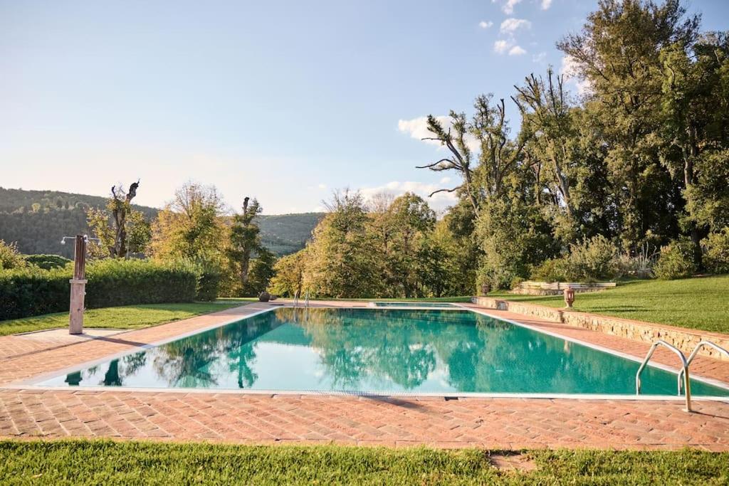 Zdjęcie z galerii obiektu Appartamento in Villa storica con parco e piscina w mieście Montelupo Fiorentino
