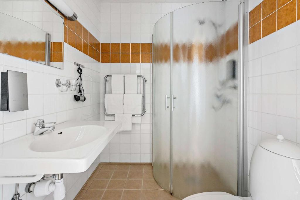 Koupelna v ubytování Best Western Hotel Norra Vattern