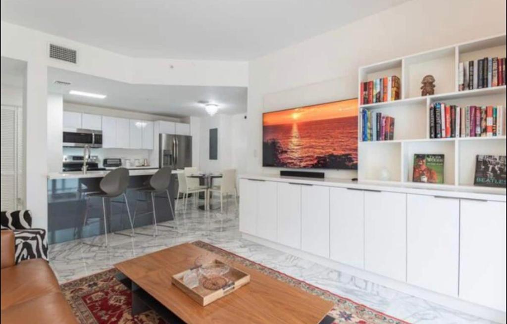 Aparthotel *COZY 2 BEDROOM MIDTOWN MIAMIFREE PARKING*, Miami, USA