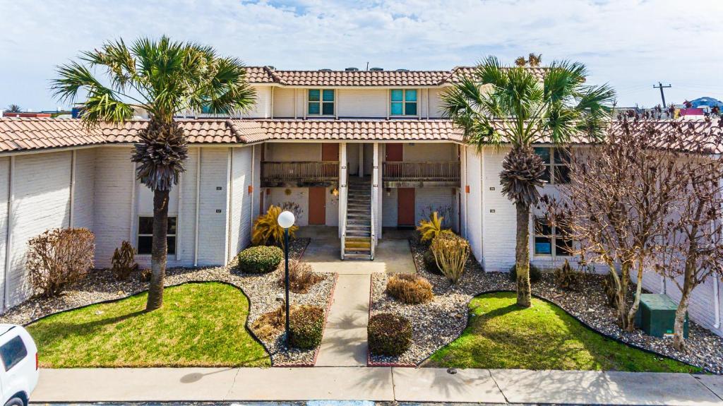 Pearl Marlin, Port Aransas (updated prices 2025)